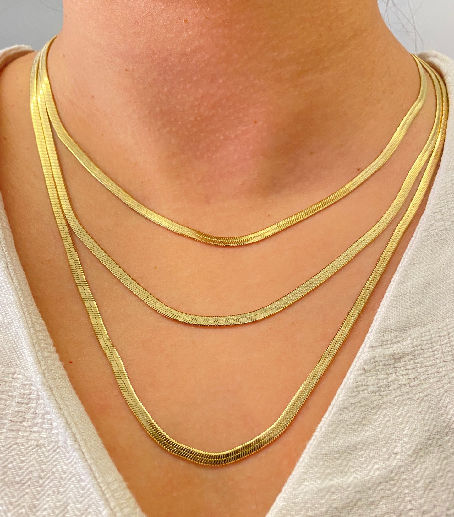 VALORE™ İTALYAN MODEL ÜÇ KATMANLI ALTIN RENGİ KOLYE