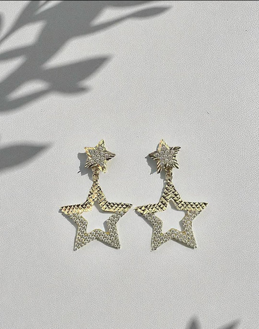 VALORE™  ZİRKON TAŞLI STAR MODEL KÜPE