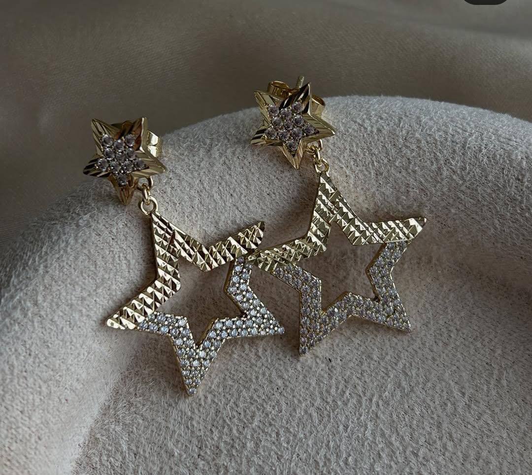 VALORE™  ZİRKON TAŞLI STAR MODEL KÜPE