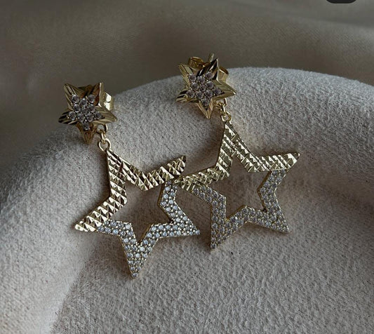 VALORE™  ZİRKON TAŞLI STAR MODEL KÜPE