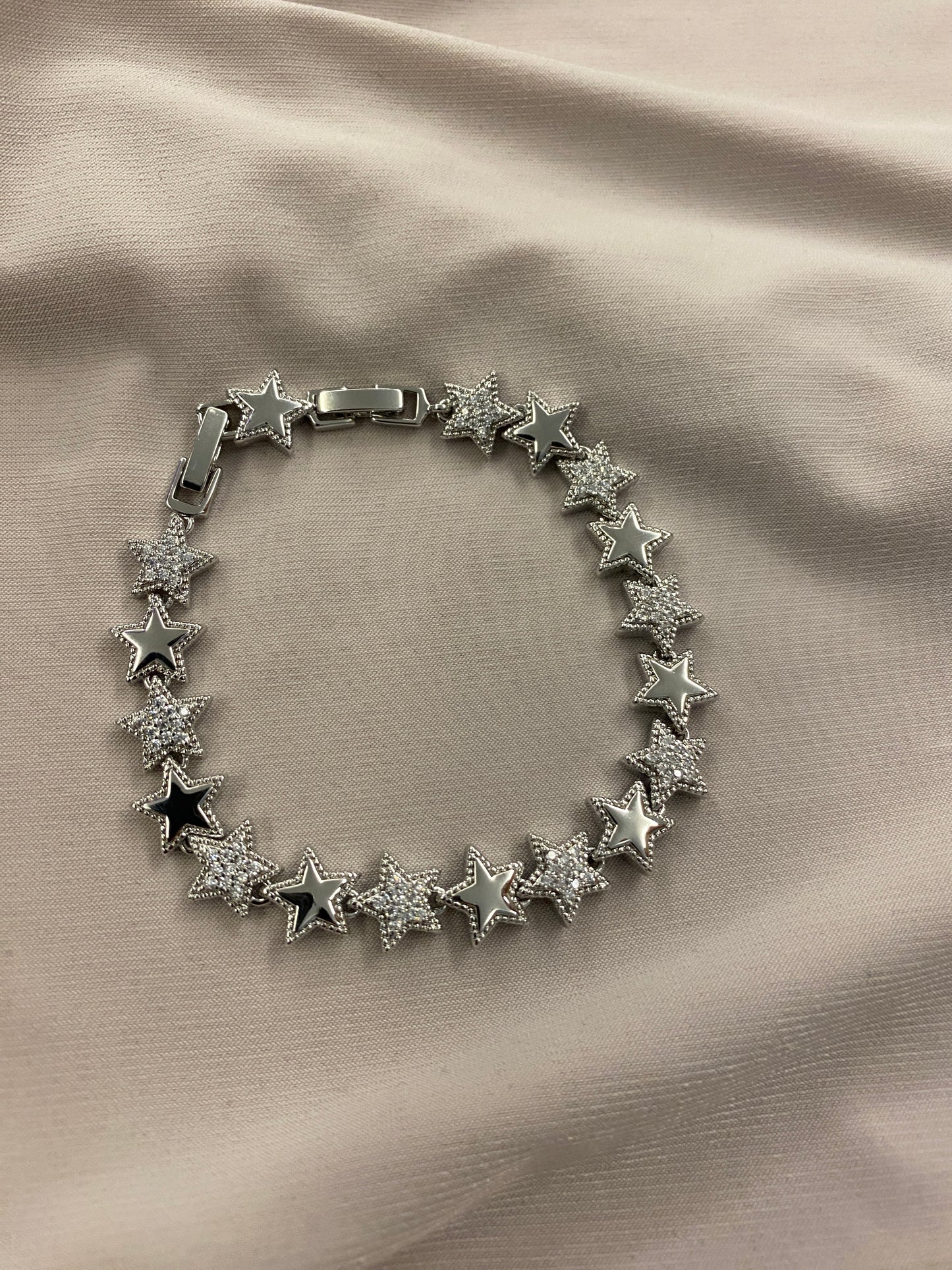 VALORE GÜMÜŞ RENK ZİRKON TAŞLI STAR BİLEKLİK