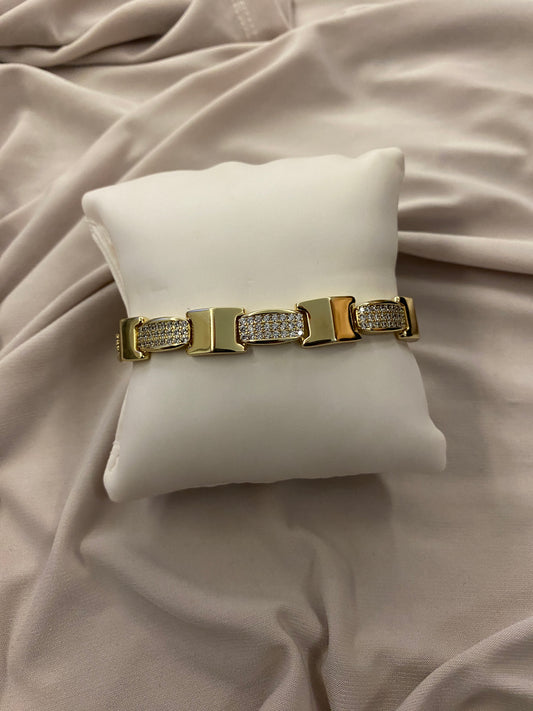 VALORE 14K ALTIN RENGİ ZİRKON TAŞLI KUYUMCU MODEL BİLEKLİK