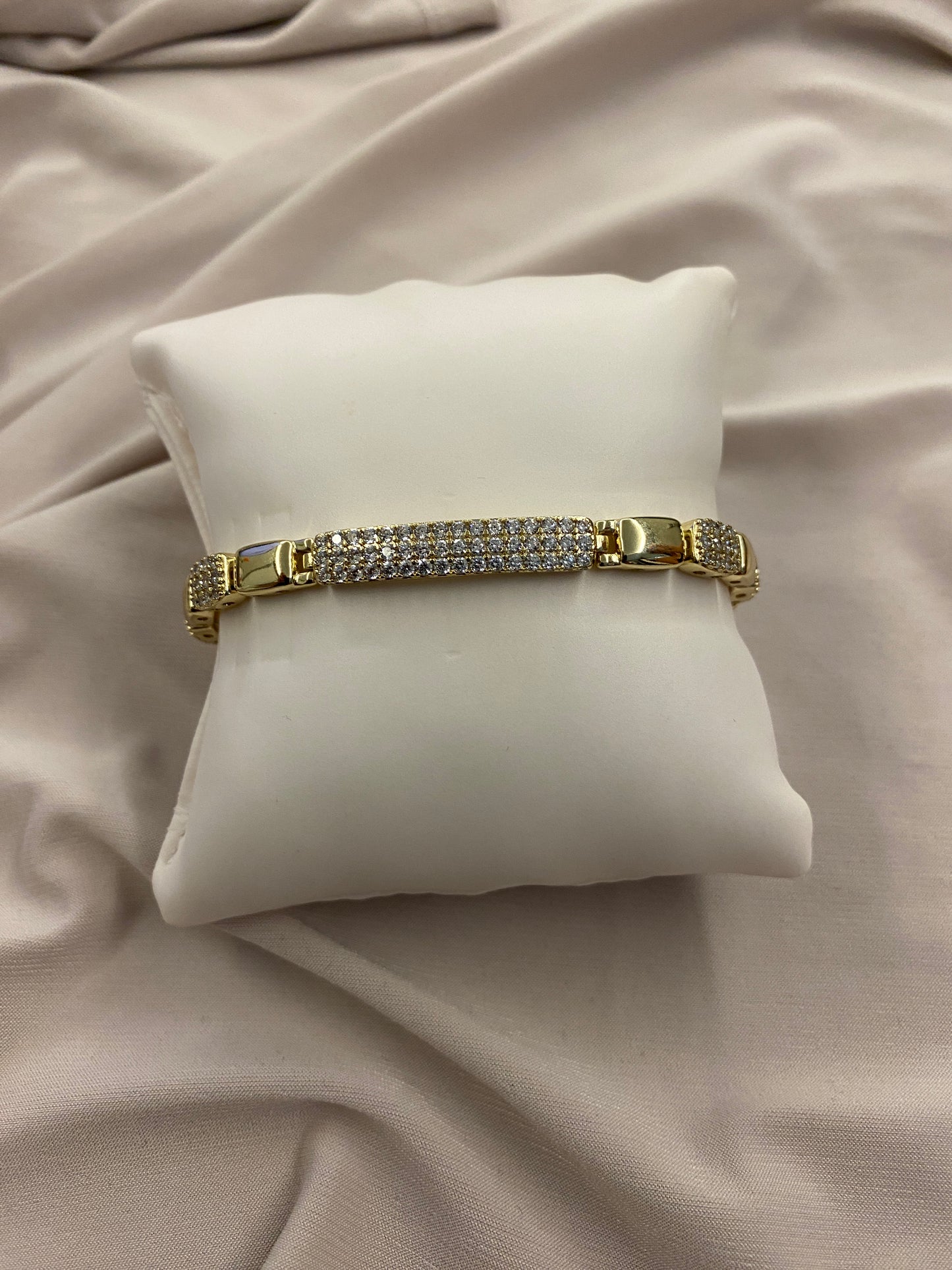 VALORE 14K ALTIN RENGİ DİKDÖRTGEN TAŞLI KUYUMCU MODEL BİLEKLİK